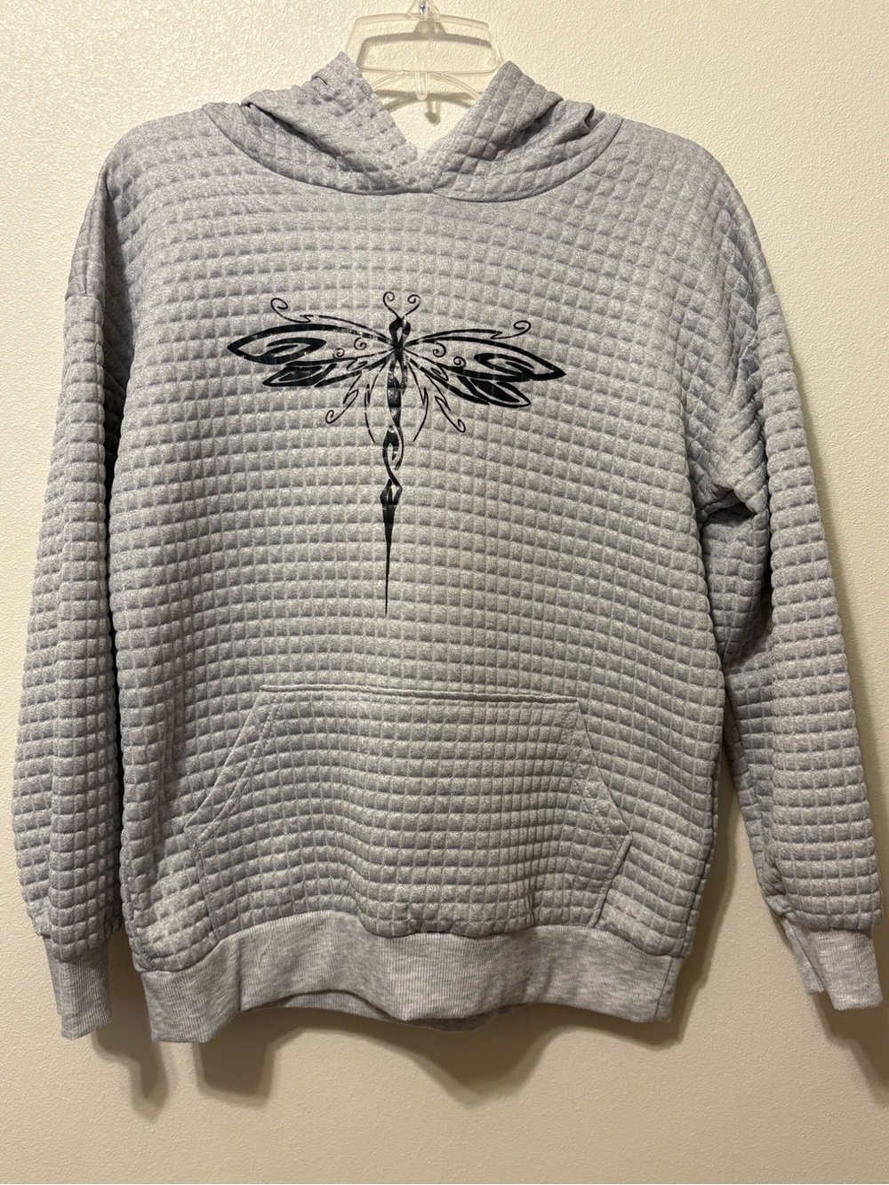 Women’s Light Gray Quilted Hoodie Sweater with Dragonfly Graphic